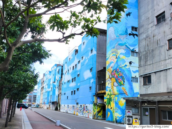 JR岐阜駅　問屋町ウォールアート　写真