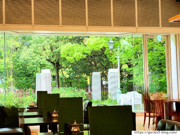 岐阜県図書館　純喫茶もくじ堂　写真