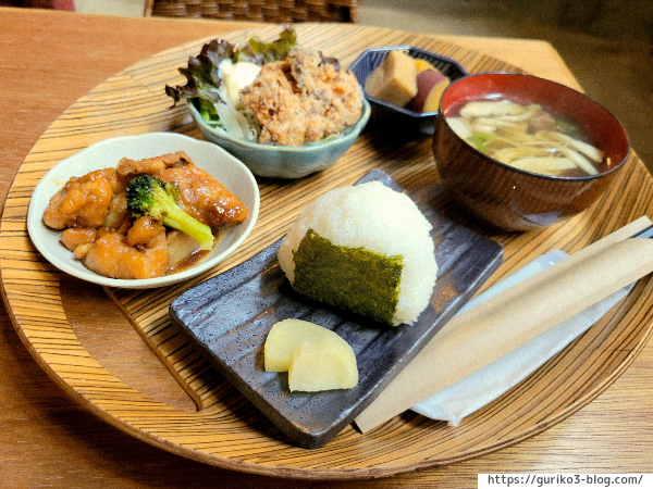 岐阜繊維問屋街　マルイサンカク　写真